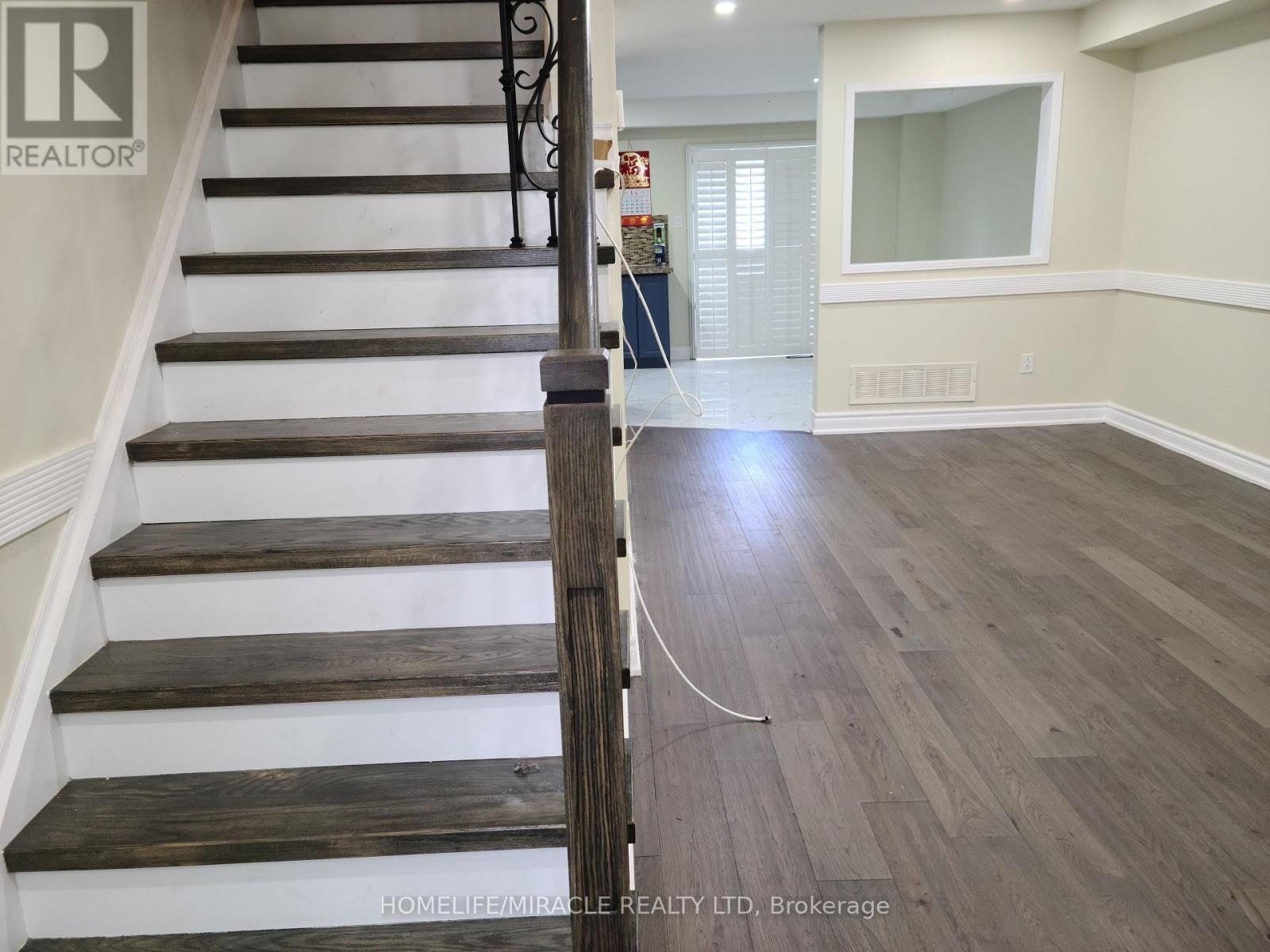 7 Thunderbird Trail, Brampton, ON - Indoor Photo Showing Other Room