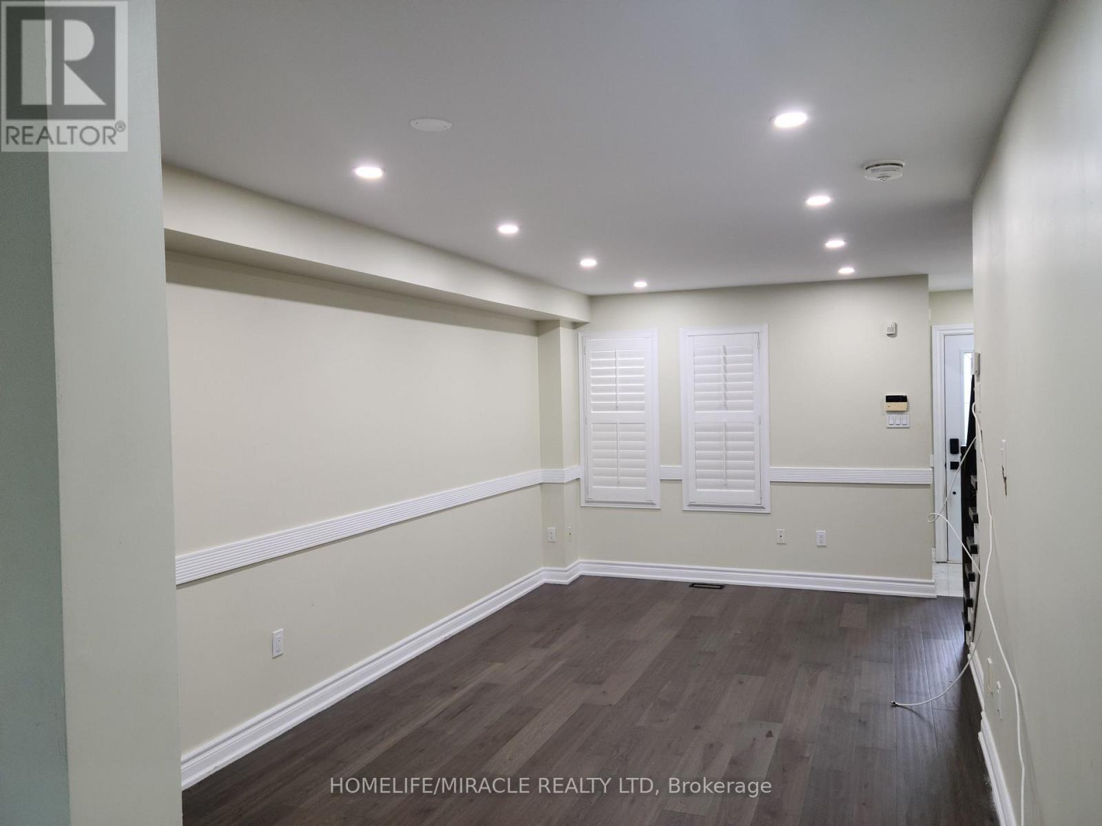 7 Thunderbird Trail, Brampton, ON - Indoor Photo Showing Other Room