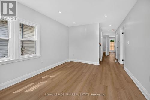 29 Mckinstry Street, Hamilton, ON - Indoor Photo Showing Other Room