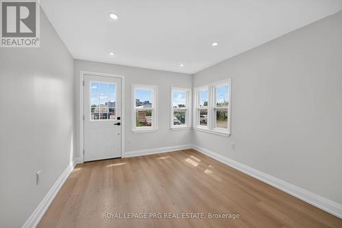 29 Mckinstry Street, Hamilton, ON - Indoor Photo Showing Other Room