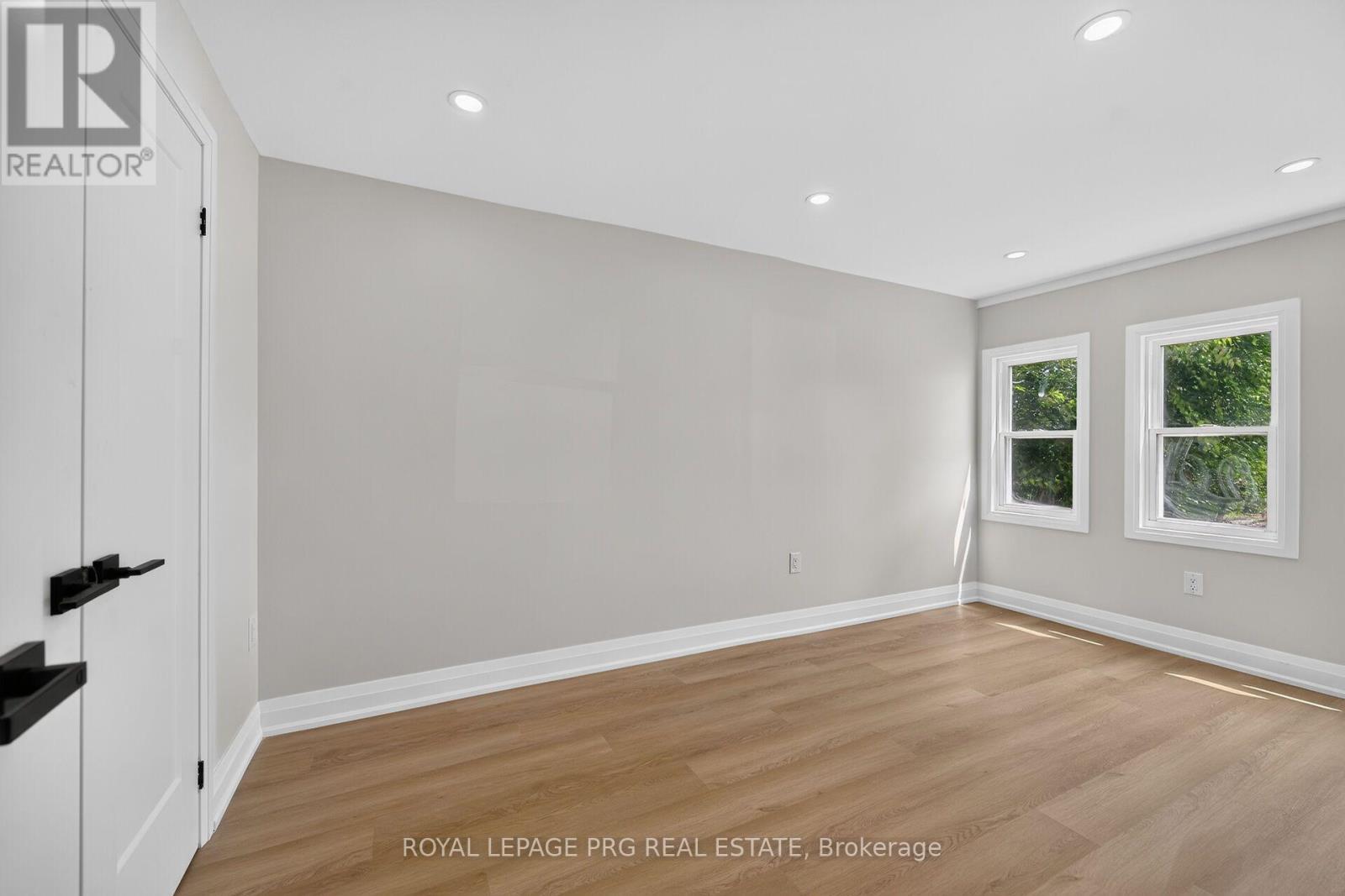 29 Mckinstry Street, Hamilton, ON - Indoor Photo Showing Other Room