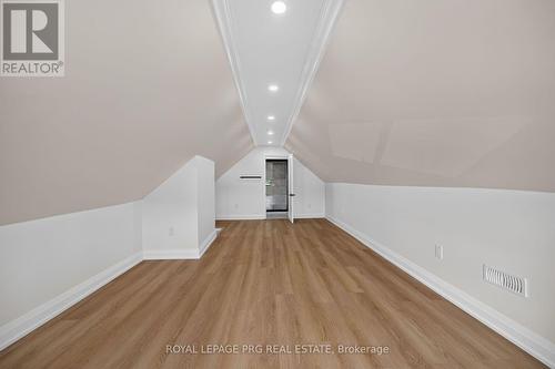 29 Mckinstry Street, Hamilton, ON - Indoor Photo Showing Other Room