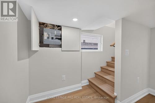 29 Mckinstry Street, Hamilton, ON - Indoor Photo Showing Other Room