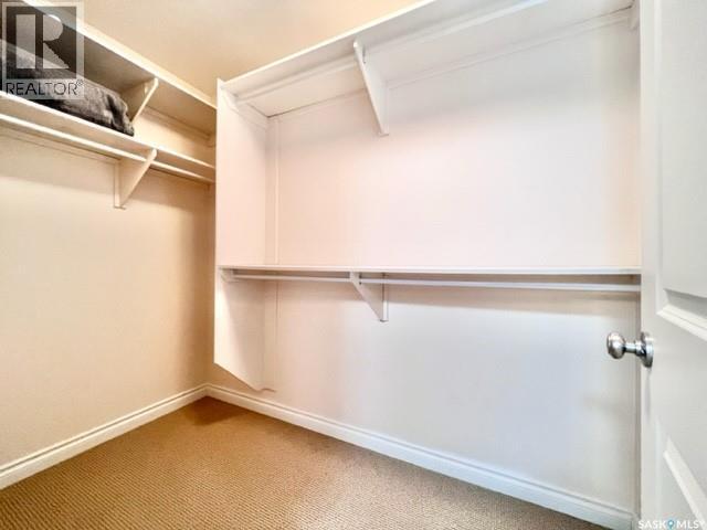 1516 Edward Avenue, Saskatoon, SK - Indoor With Storage