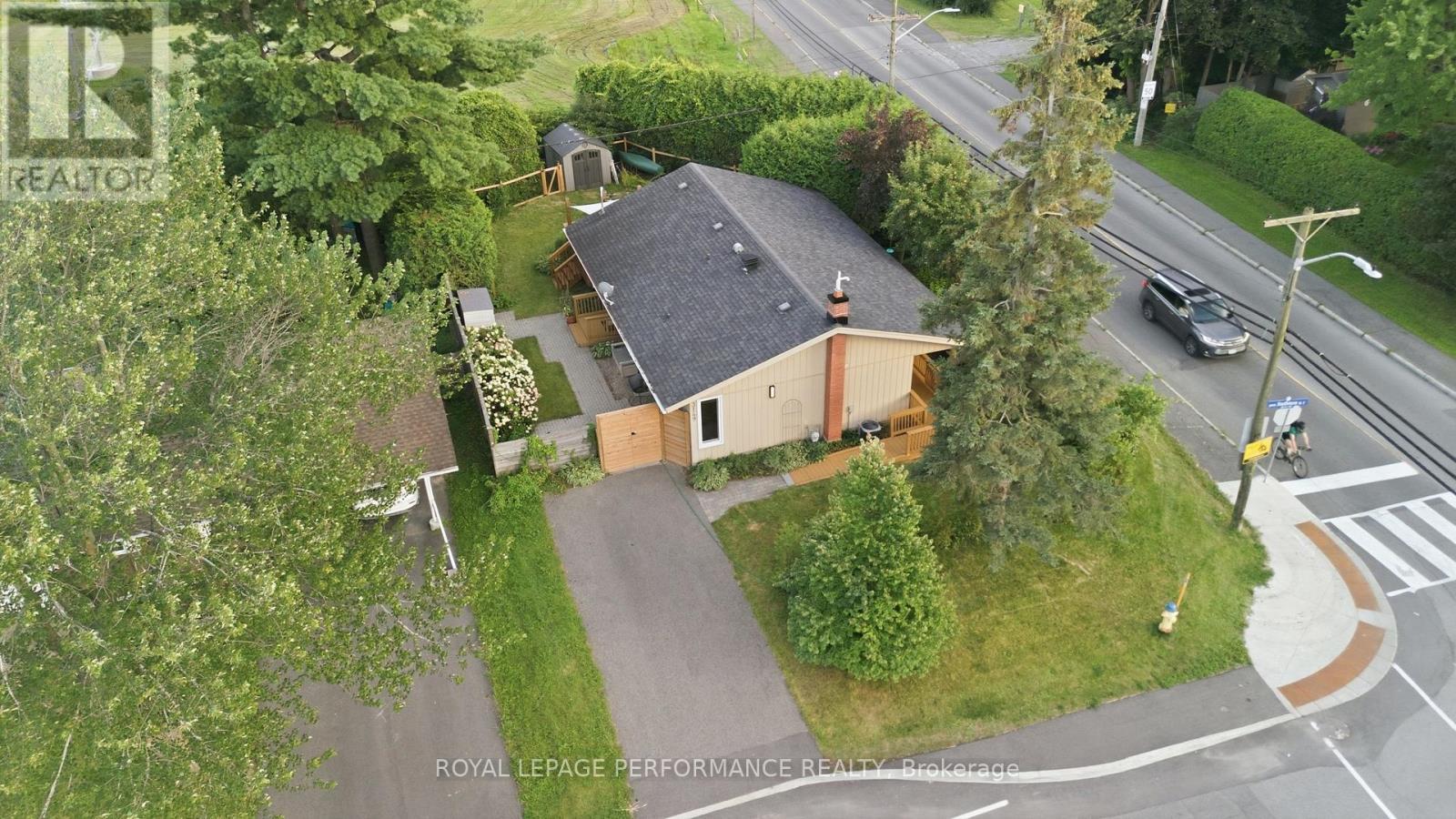 3149 Southmore Drive E, Ottawa, ON - Outdoor With View