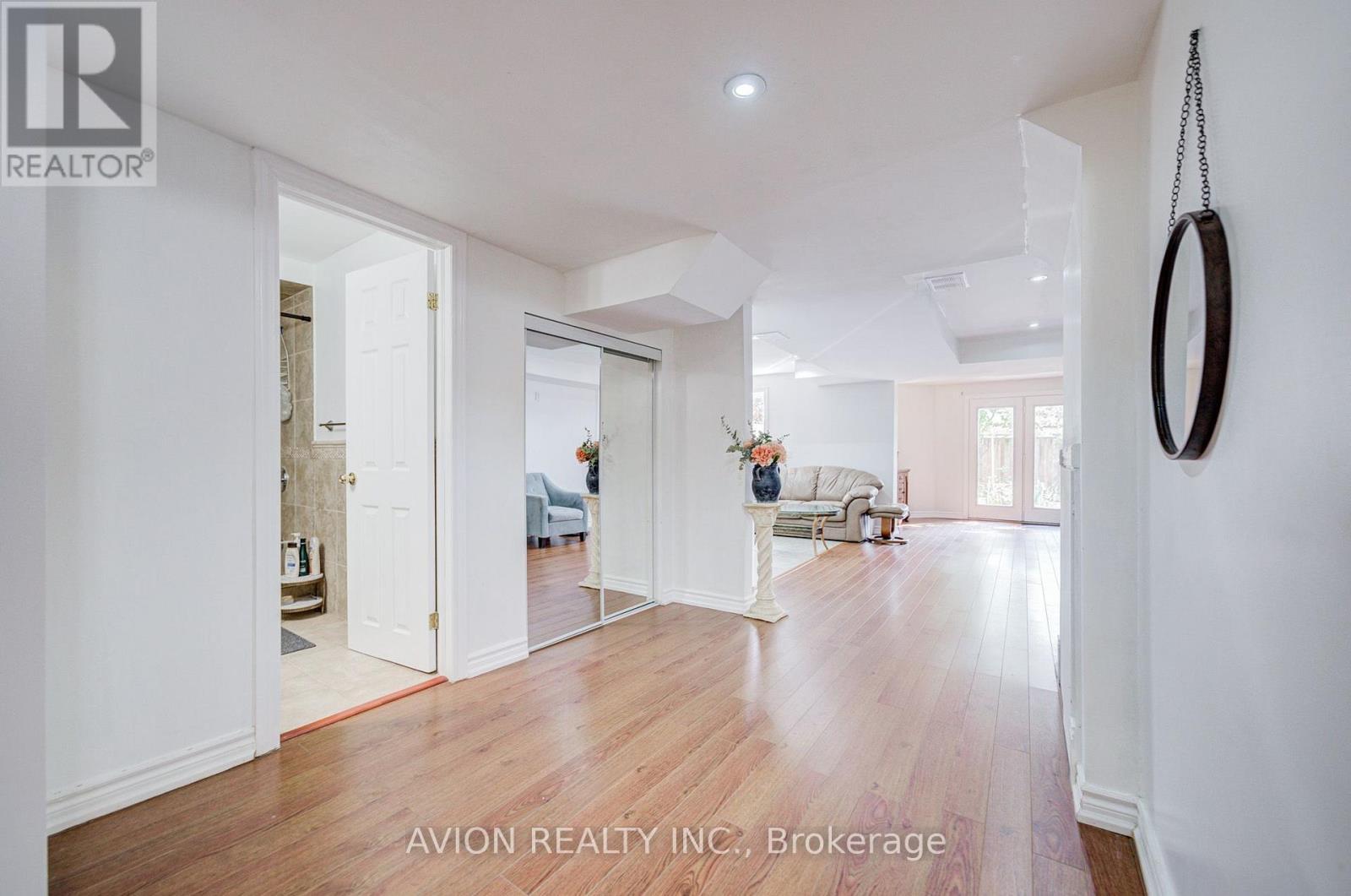 83 Stonebridge Boulevard, Toronto, ON - Indoor Photo Showing Other Room