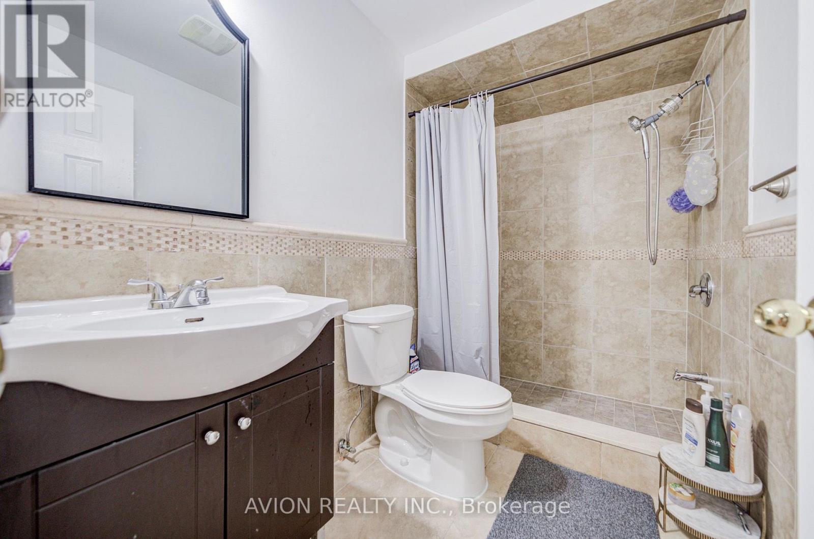 83 Stonebridge Boulevard, Toronto, ON - Indoor Photo Showing Bathroom
