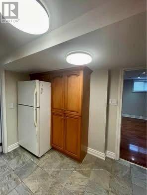 3589 Birchmeadow Crescent, Mississauga, ON - Indoor