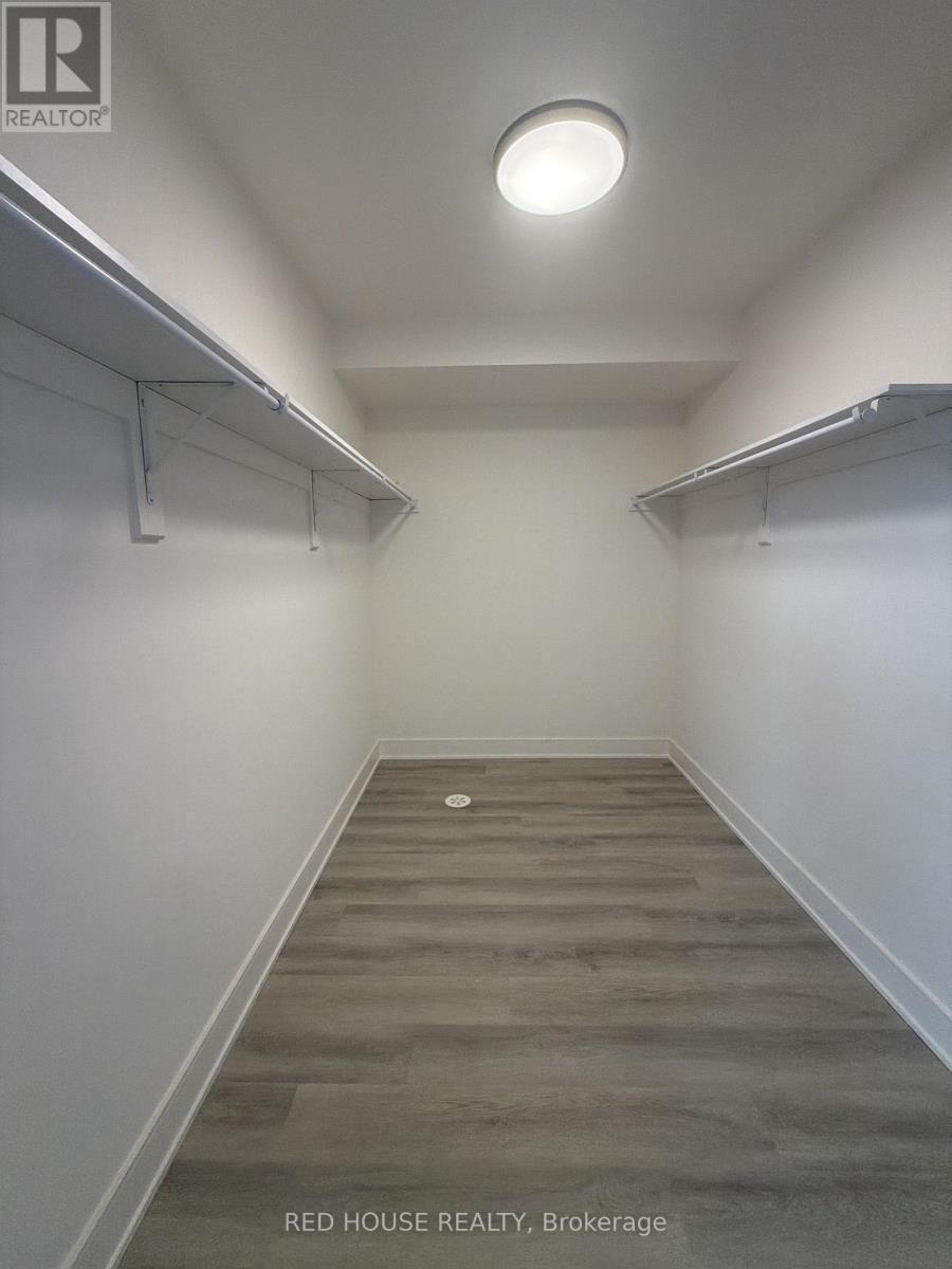 69 Everett Common, St. Catharines, ON - Indoor With Storage
