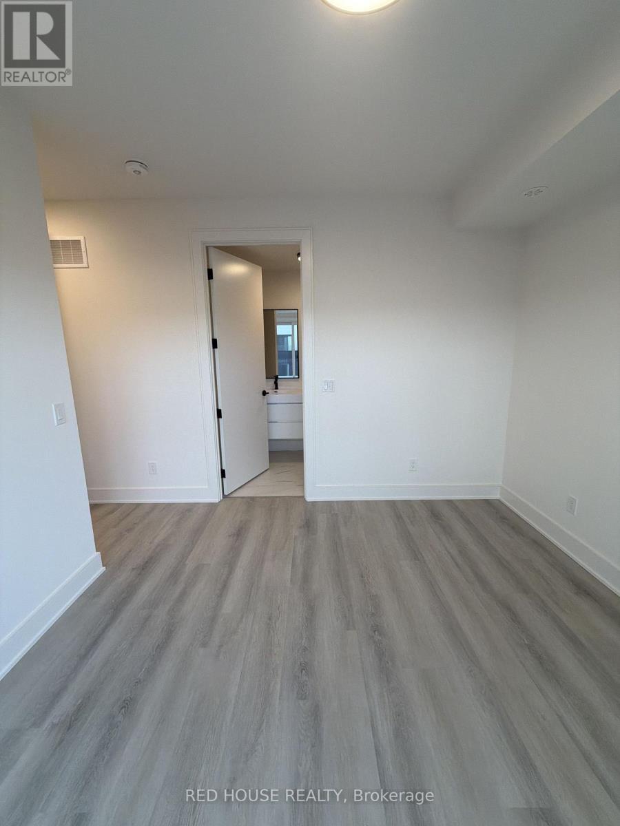69 Everett Common, St. Catharines, ON - Indoor Photo Showing Other Room
