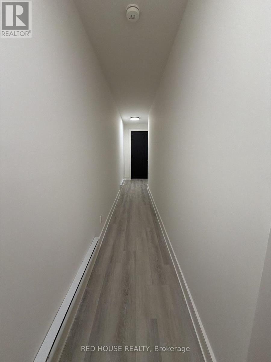 69 Everett Common, St. Catharines, ON - Indoor Photo Showing Other Room
