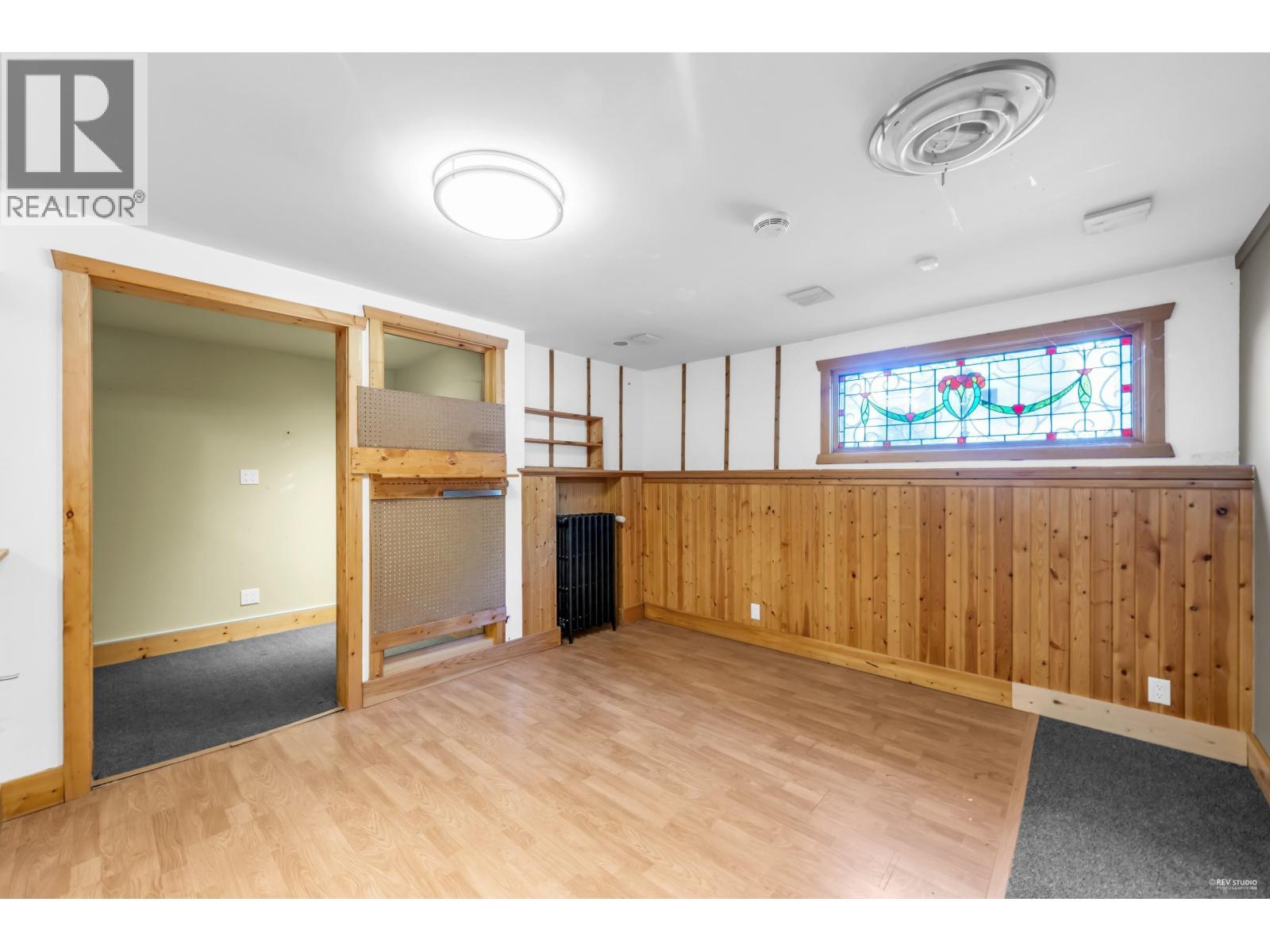 3607 W Broadway, Vancouver, BC