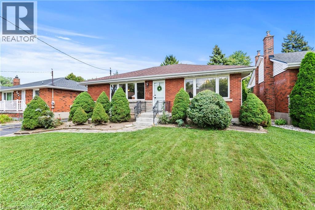 143 West 25Th Street, Hamilton, ON - Outdoor