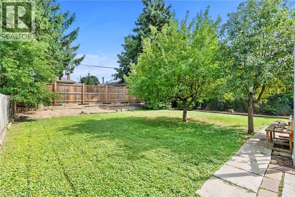 143 West 25Th Street, Hamilton, ON - Outdoor