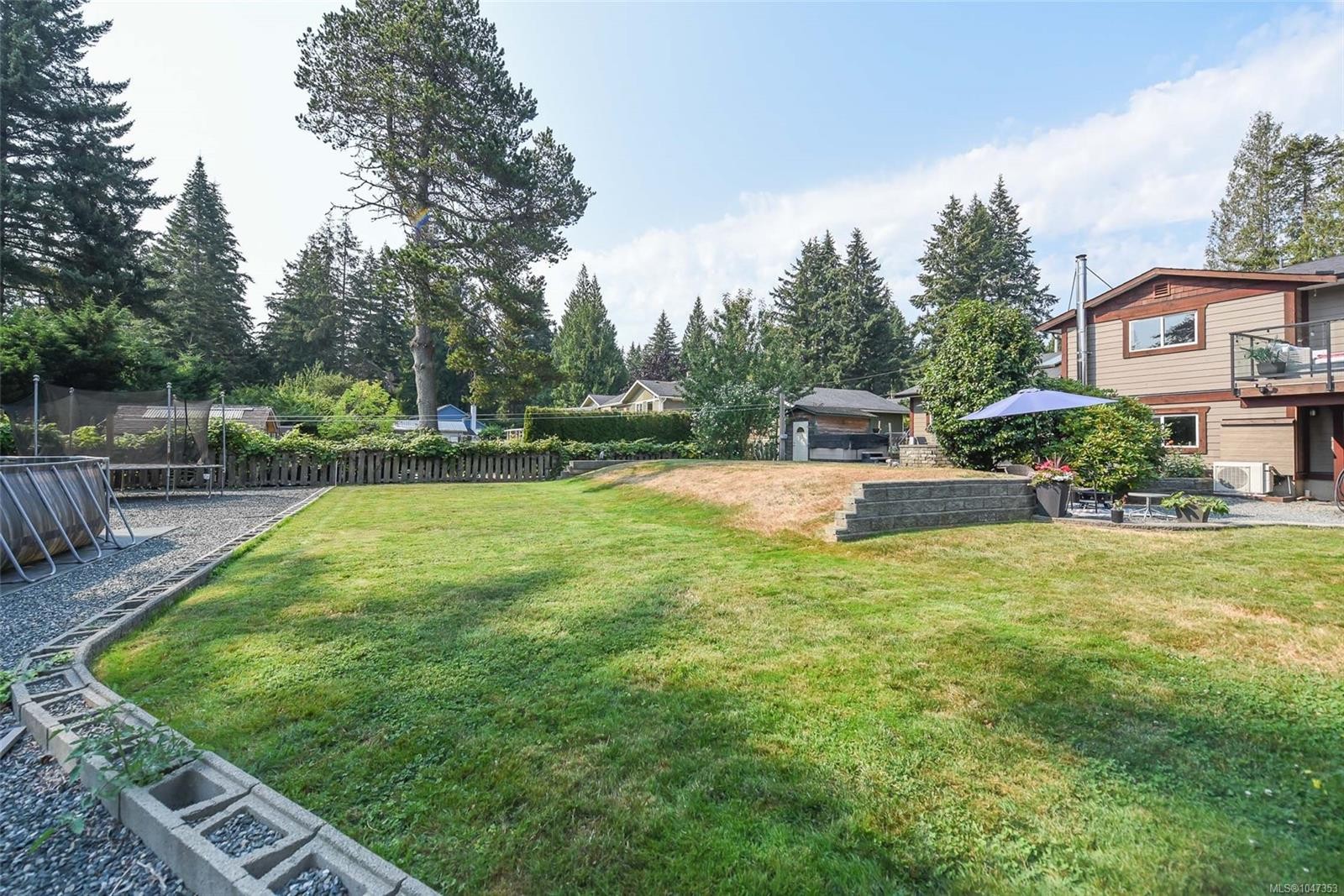 1530 Grayling Dr, Comox, BC