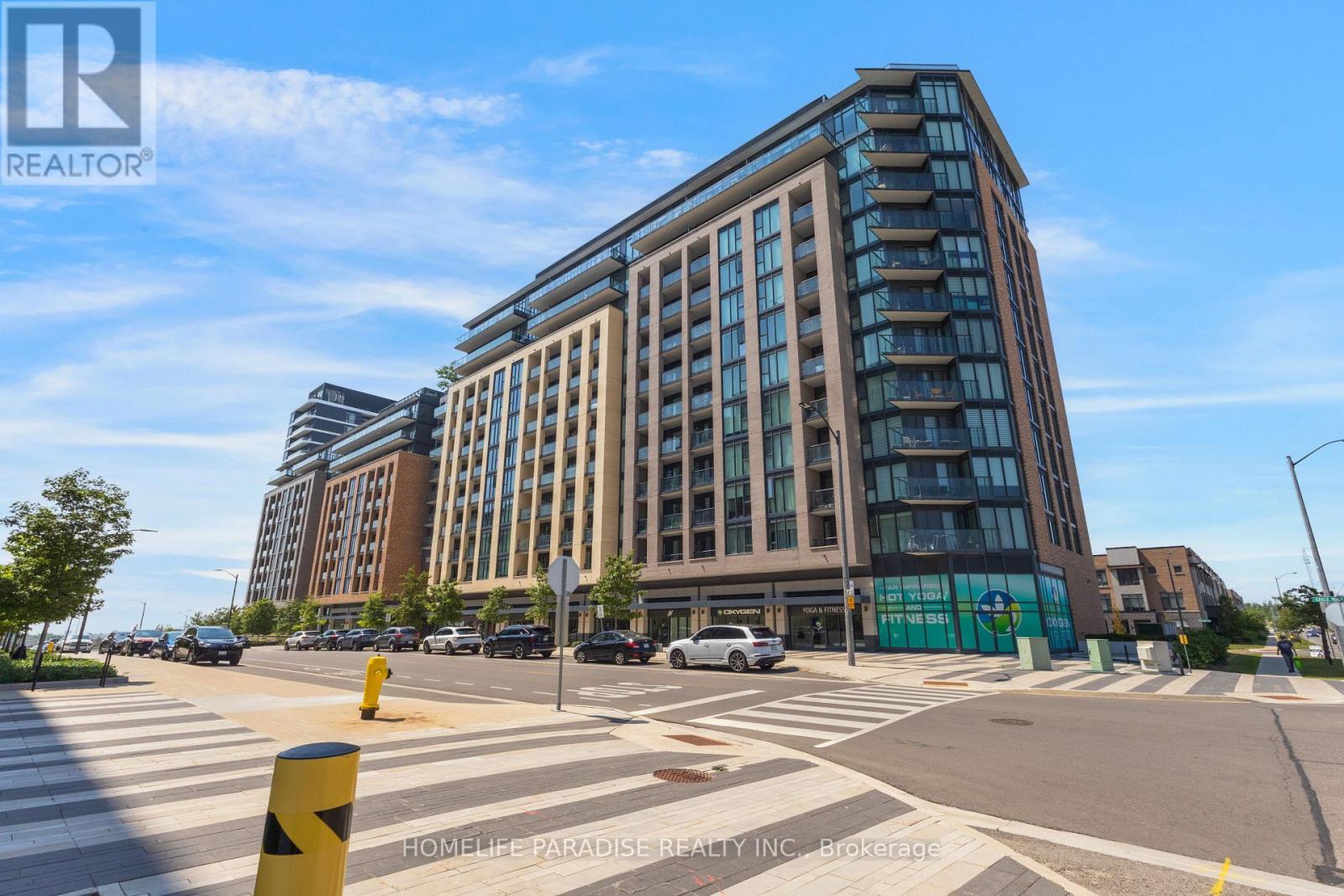 319 - 100 Eagle Rock Way, Vaughan, ON - Outdoor With Facade