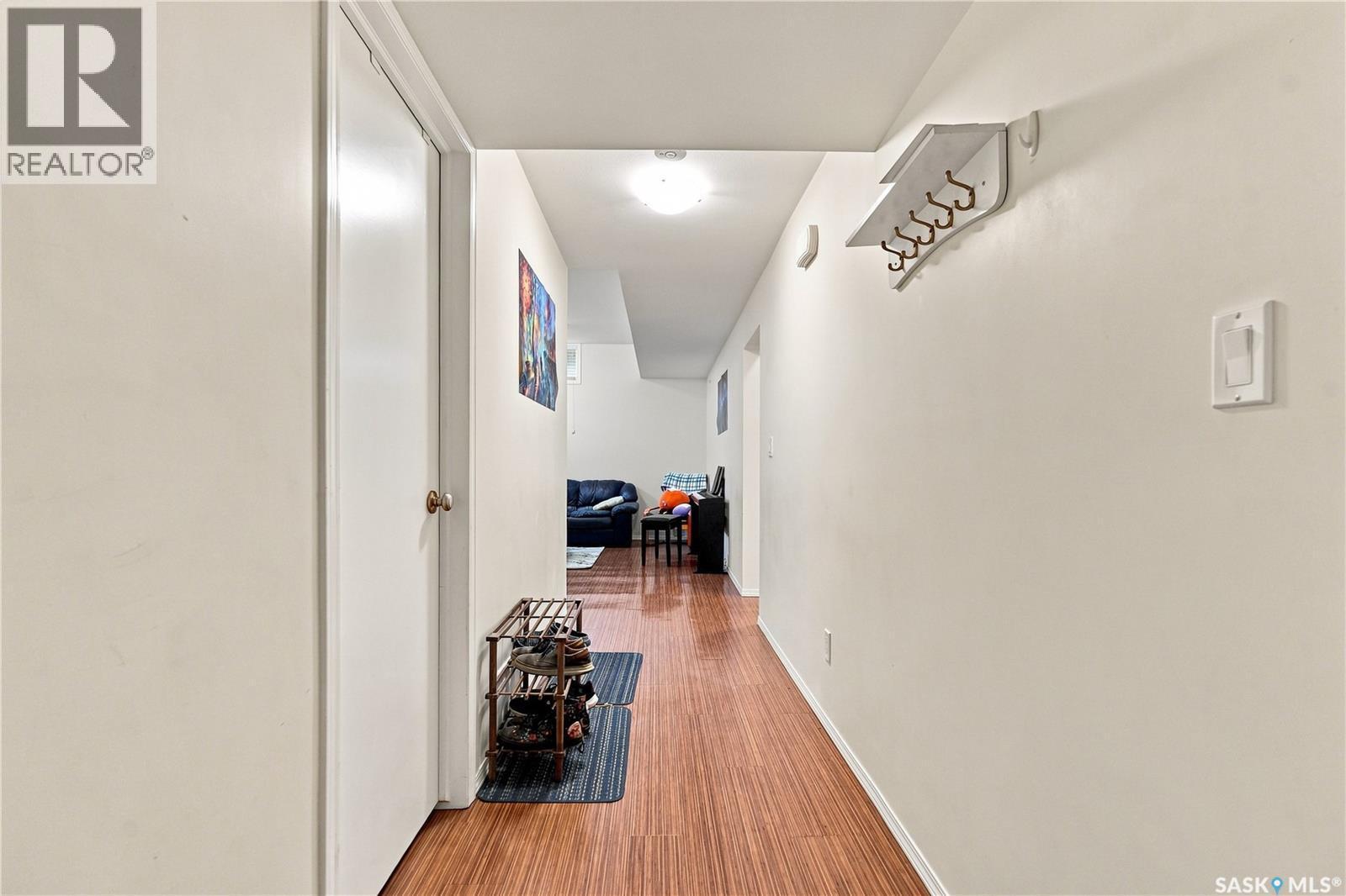 504 Leslie Avenue, Saskatoon, SK - Indoor Photo Showing Other Room