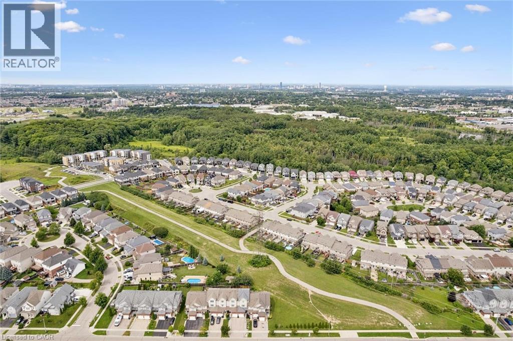 Expansive residential development with a mix of detached and attached homes - 308 Parkvale Drive, Kitchener, ON - Outdoor With View