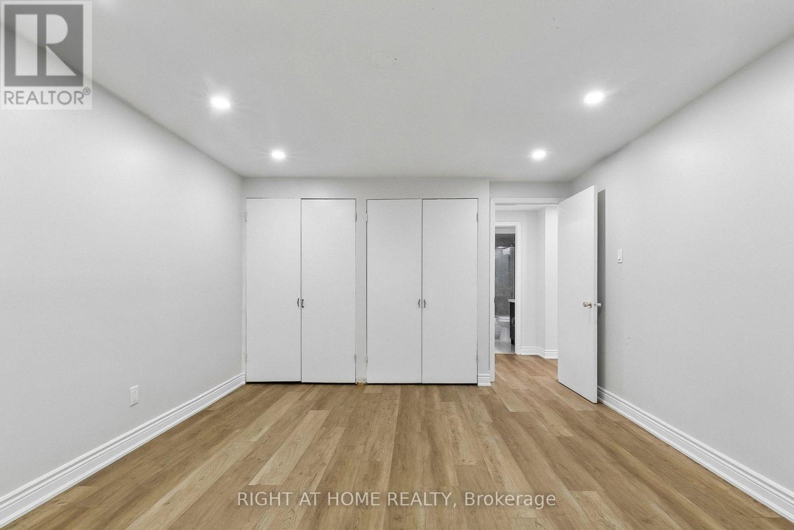 29 Cheatham Place, Toronto, ON - Indoor Photo Showing Other Room