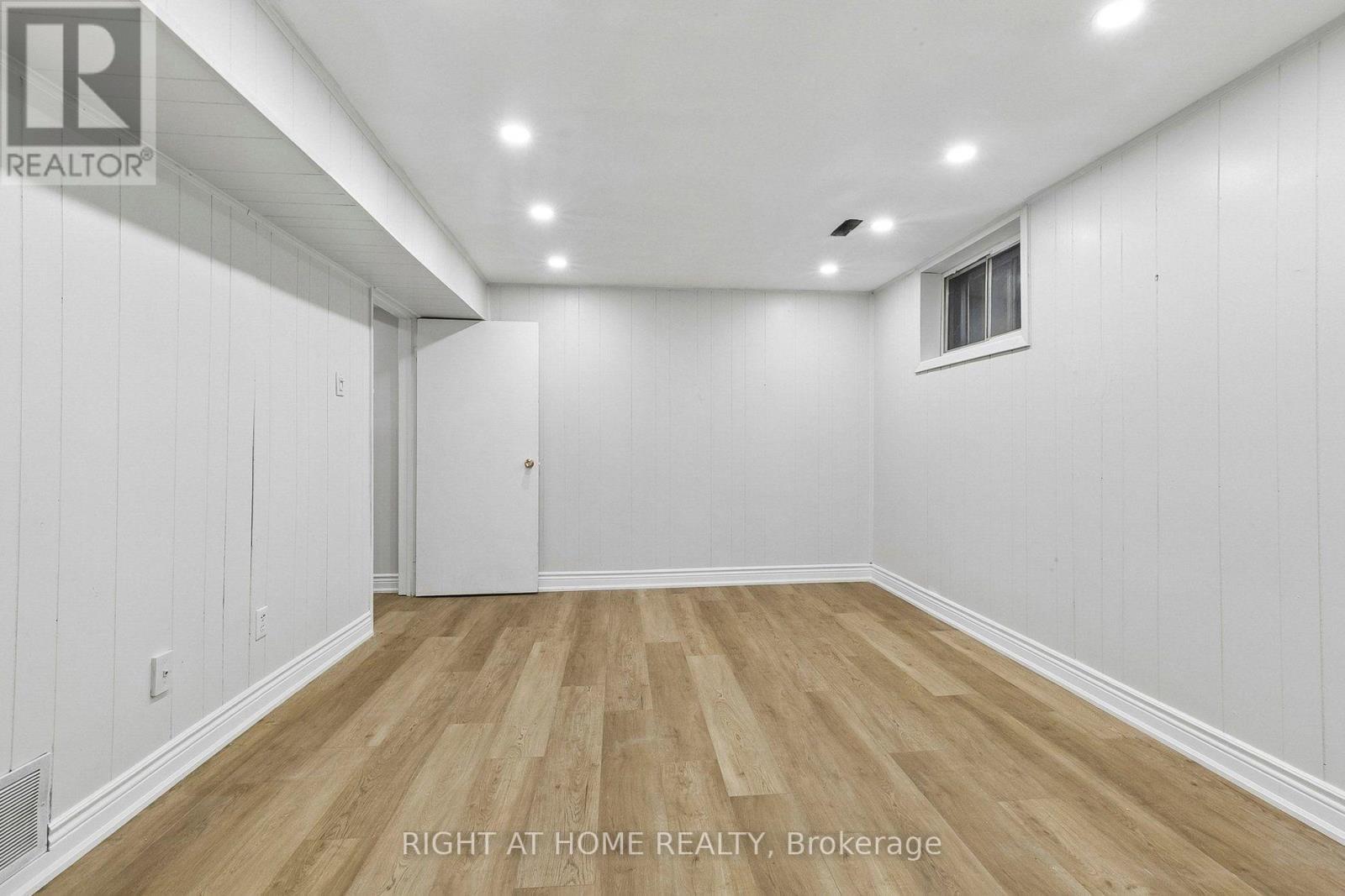 29 Cheatham Place, Toronto, ON - Indoor