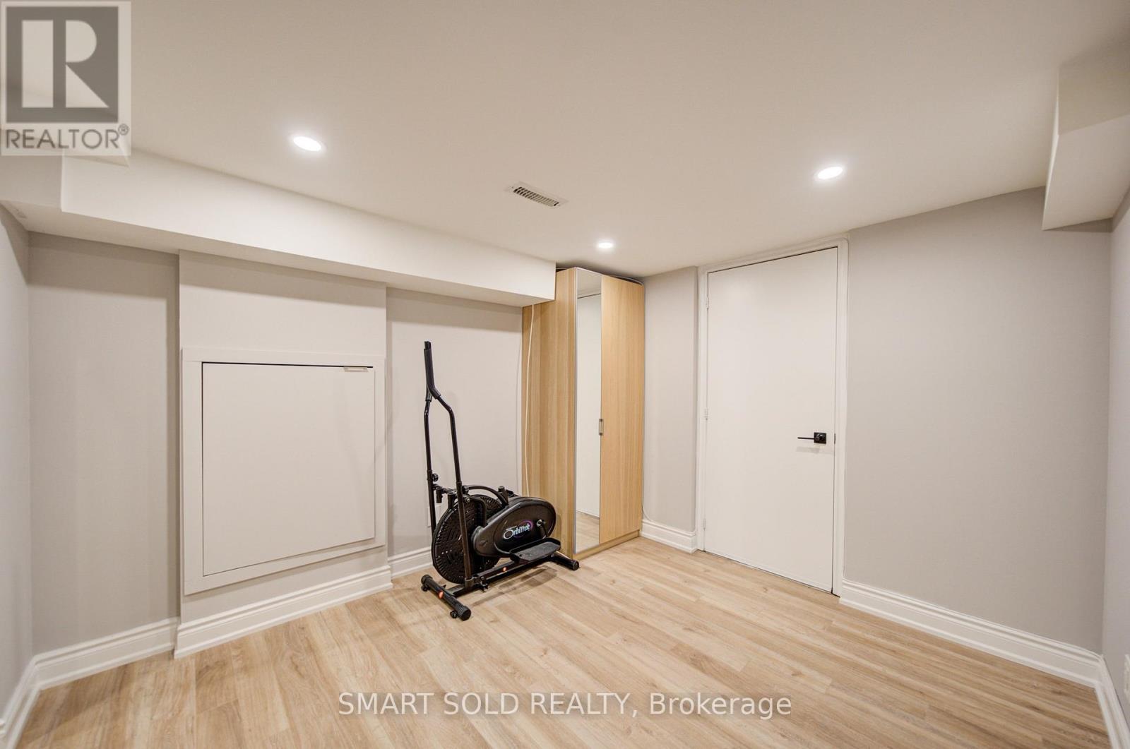 39 Schuster Lane, Vaughan, ON - Indoor