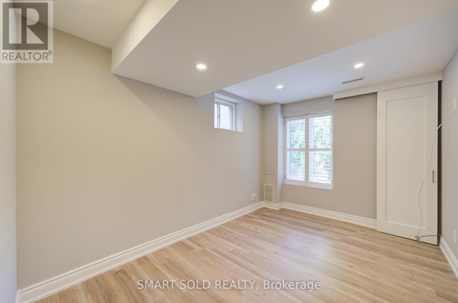 39 Schuster Lane, Vaughan, ON - Indoor