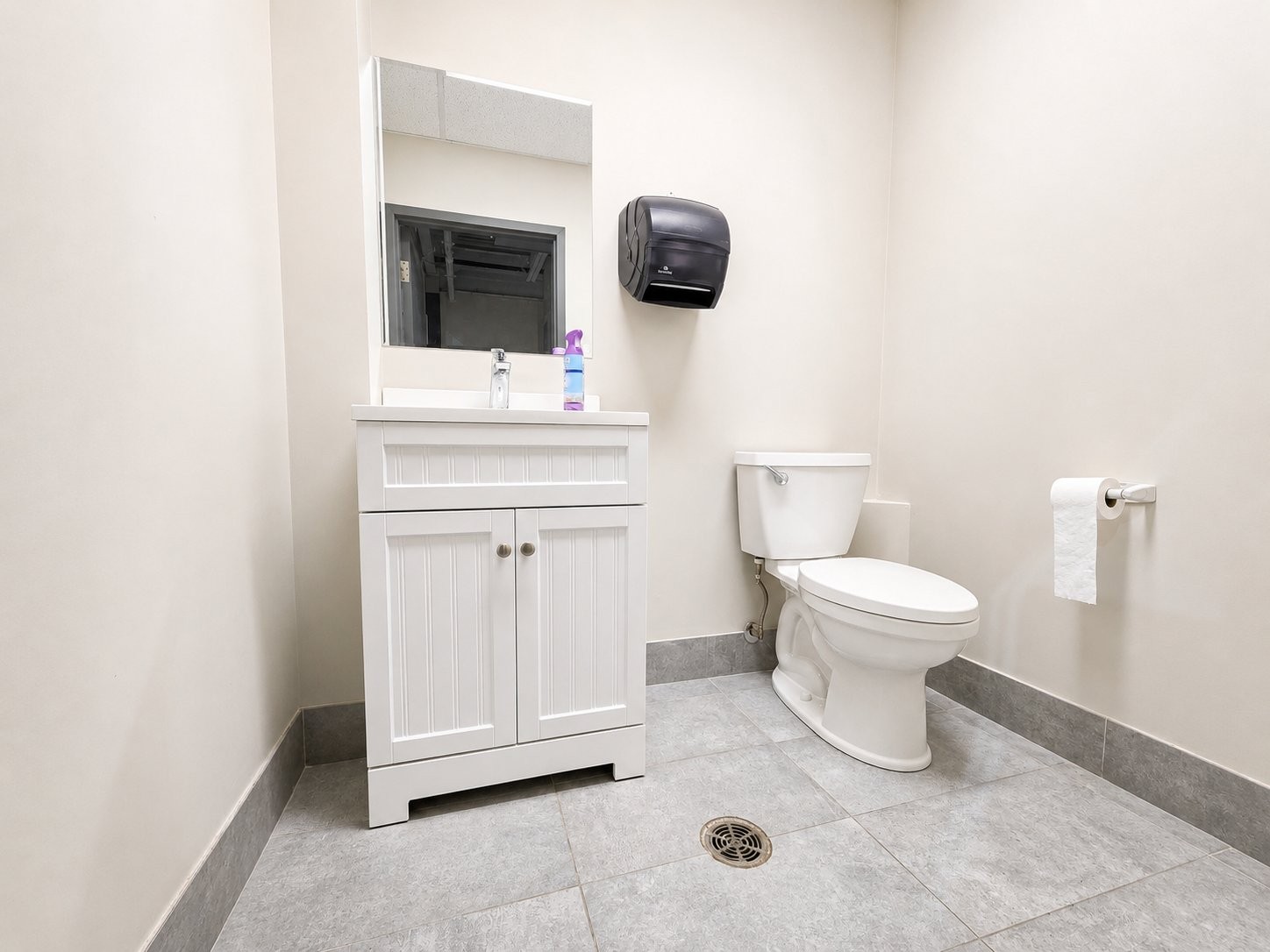 Salle d'eau - 3220 Av. Jacques-Bureau, Laval (Chomedey), QC - Indoor Photo Showing Bathroom