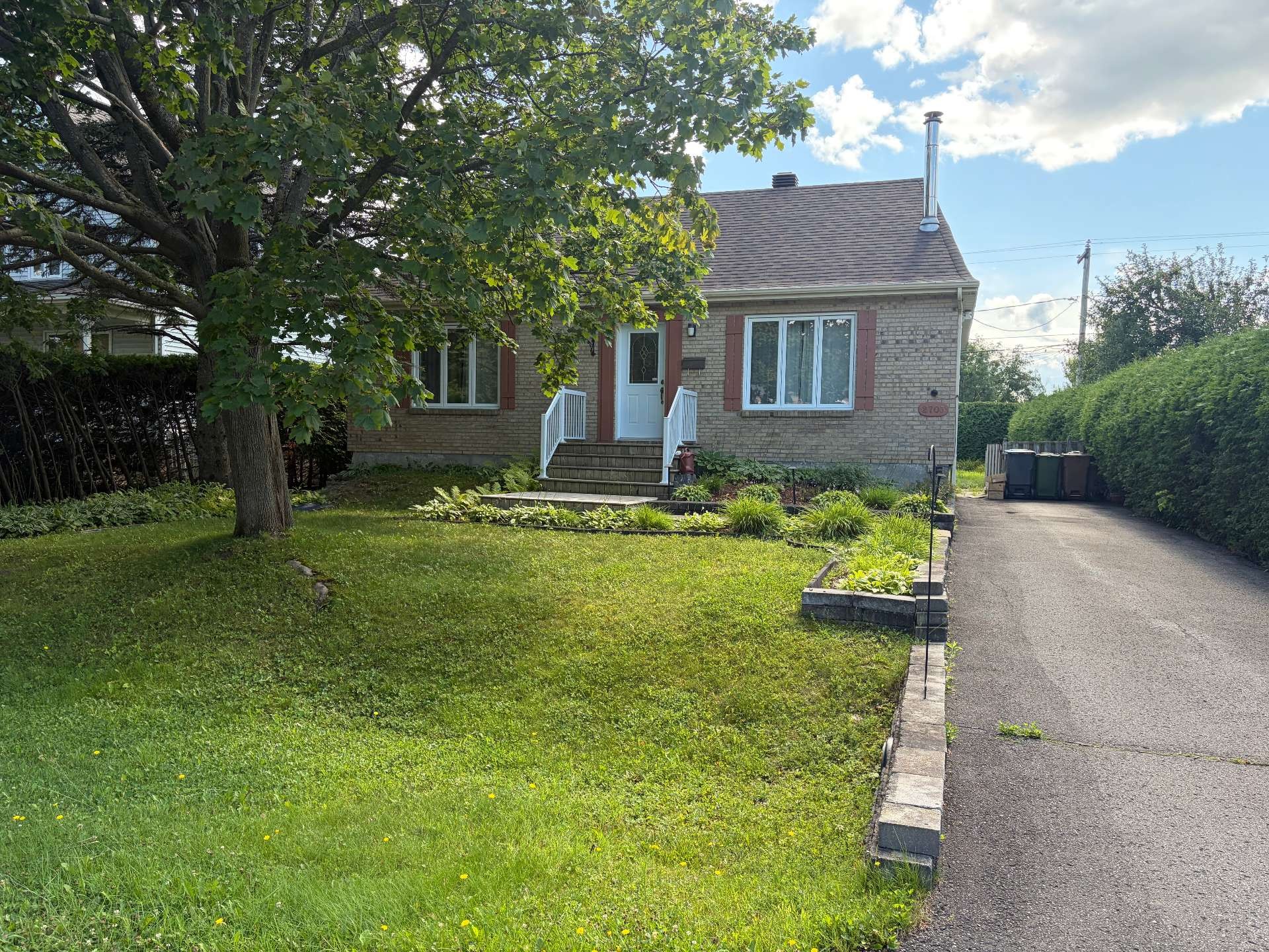 Entrée extérieure - 2703 Av. Bériot, Boisbriand, QC - Outdoor