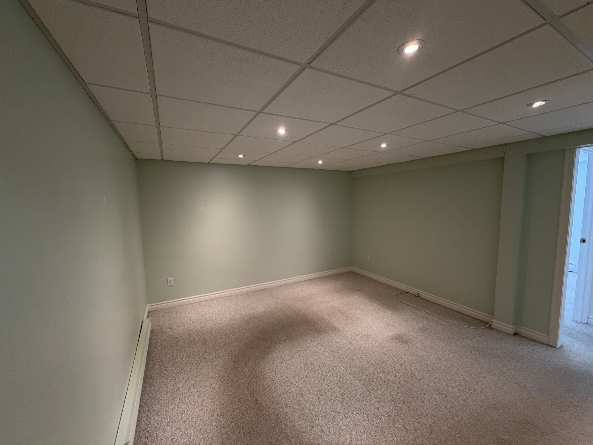 Sous-sol - 2703 Av. Bériot, Boisbriand, QC - Indoor Photo Showing Other Room