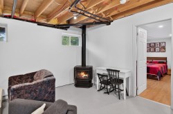 Family Room - 