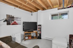 Family Room - 