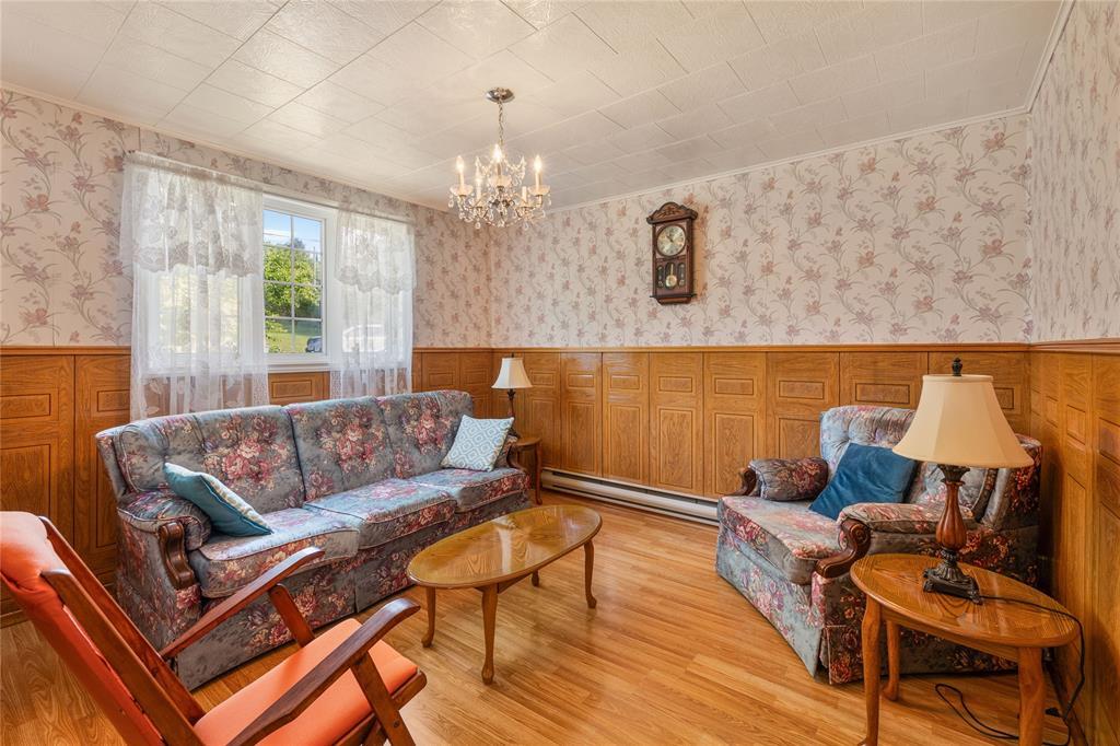 2 Back Road, Torscove, NL - Indoor Photo Showing Living Room