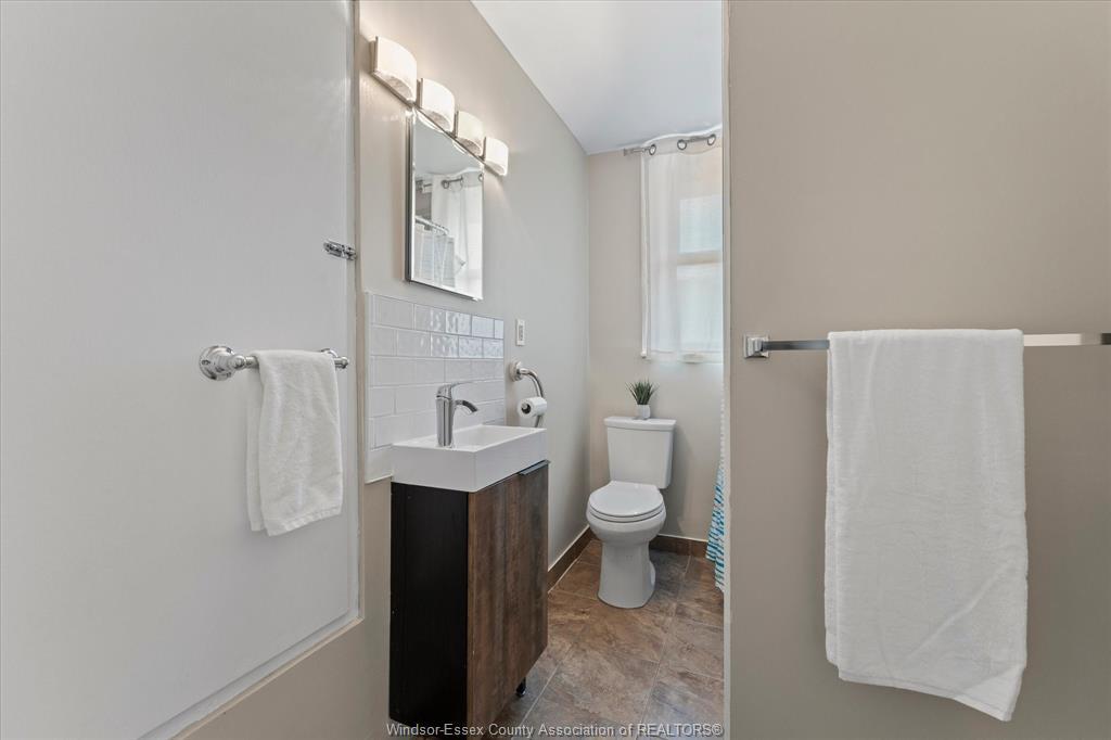 1437 Windermere, Windsor, ON