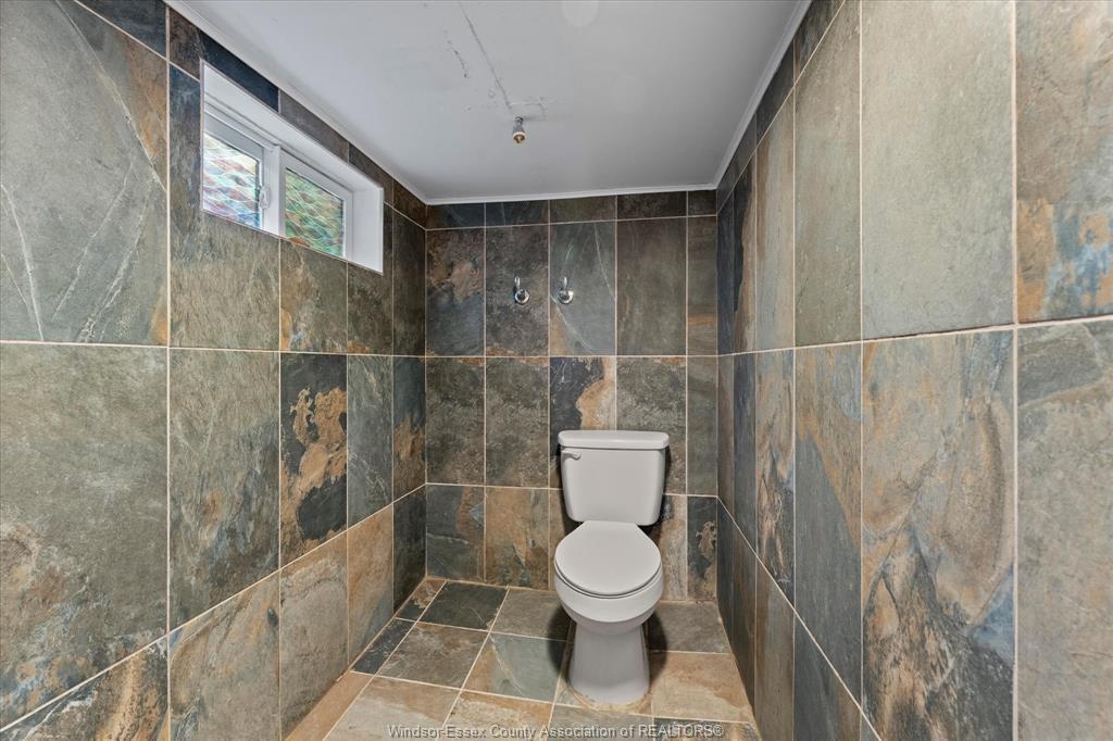 1437 Windermere, Windsor, ON