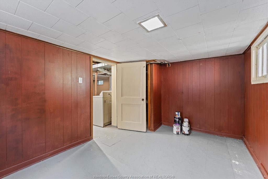 1437 Windermere, Windsor, ON
