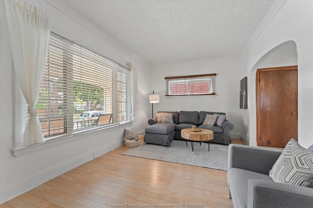 1437 Windermere, Windsor, ON
