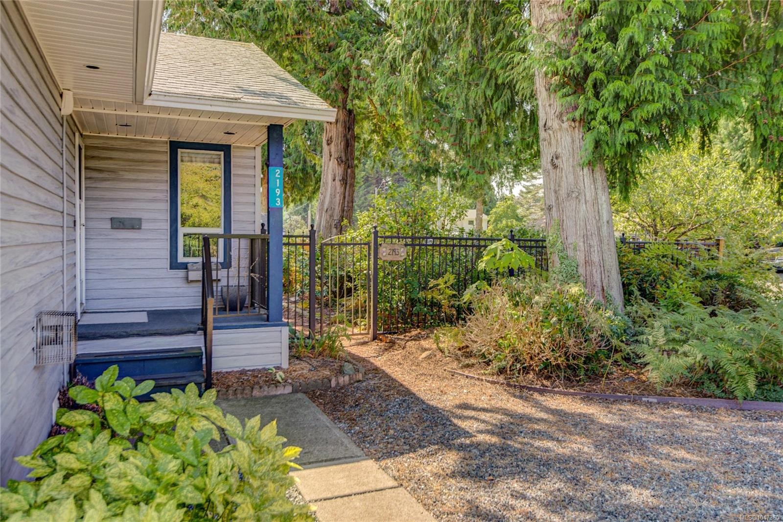 2193 Cardinal Pl, Comox, BC