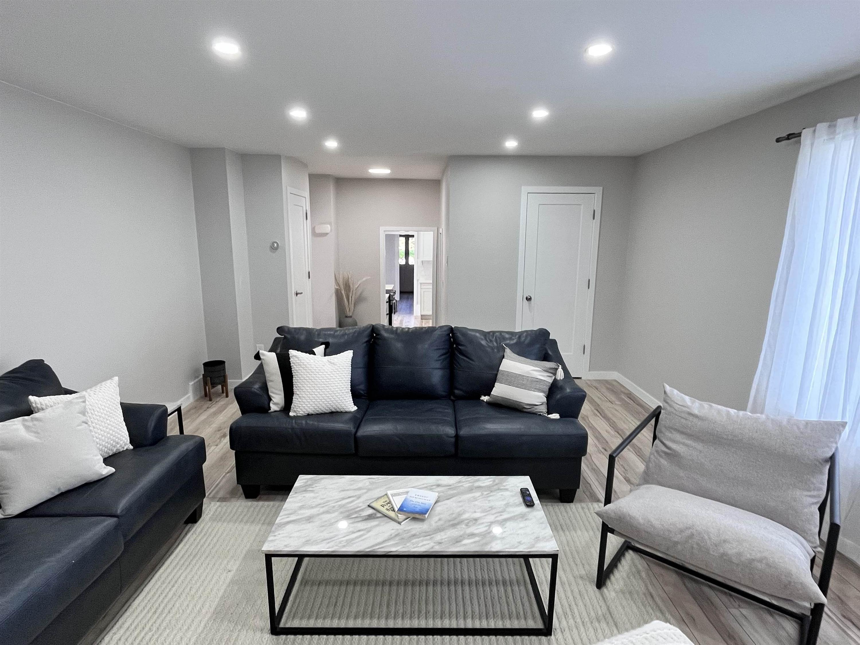 434 Hebert Street, Thunder Bay, ON - Indoor Photo Showing Living Room