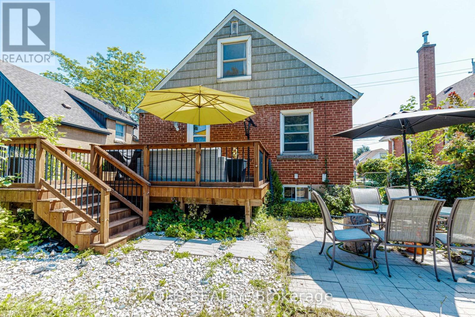 236 Parkdale Avenue S, Hamilton, ON - Outdoor With Deck Patio Veranda With Exterior