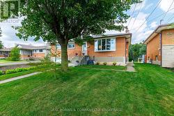 12 BERKLEY AVENUE Port Colborne (Bethel), ON L3K 1T2