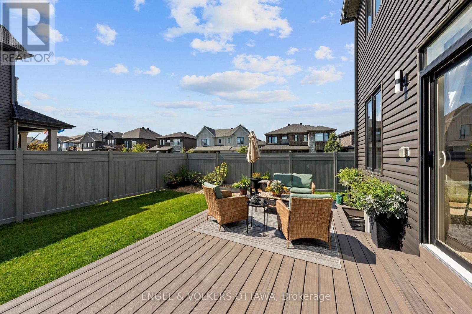 720 Coast Circle, Ottawa, ON - Outdoor With Deck Patio Veranda