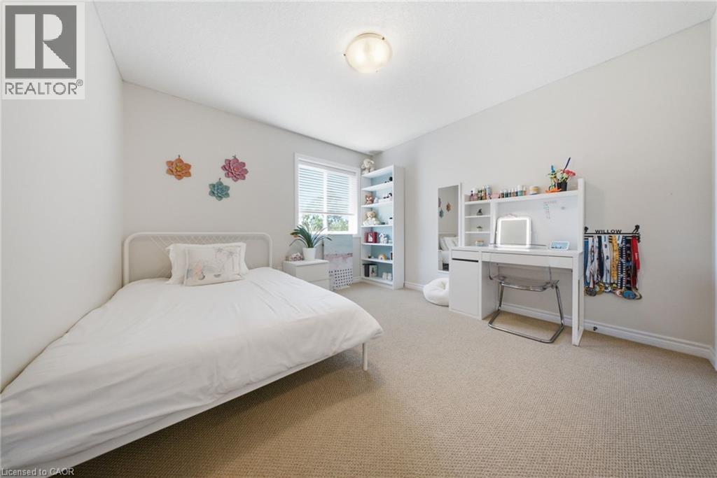 65 Amsterdam Crescent, Guelph, ON - Indoor Photo Showing Bedroom