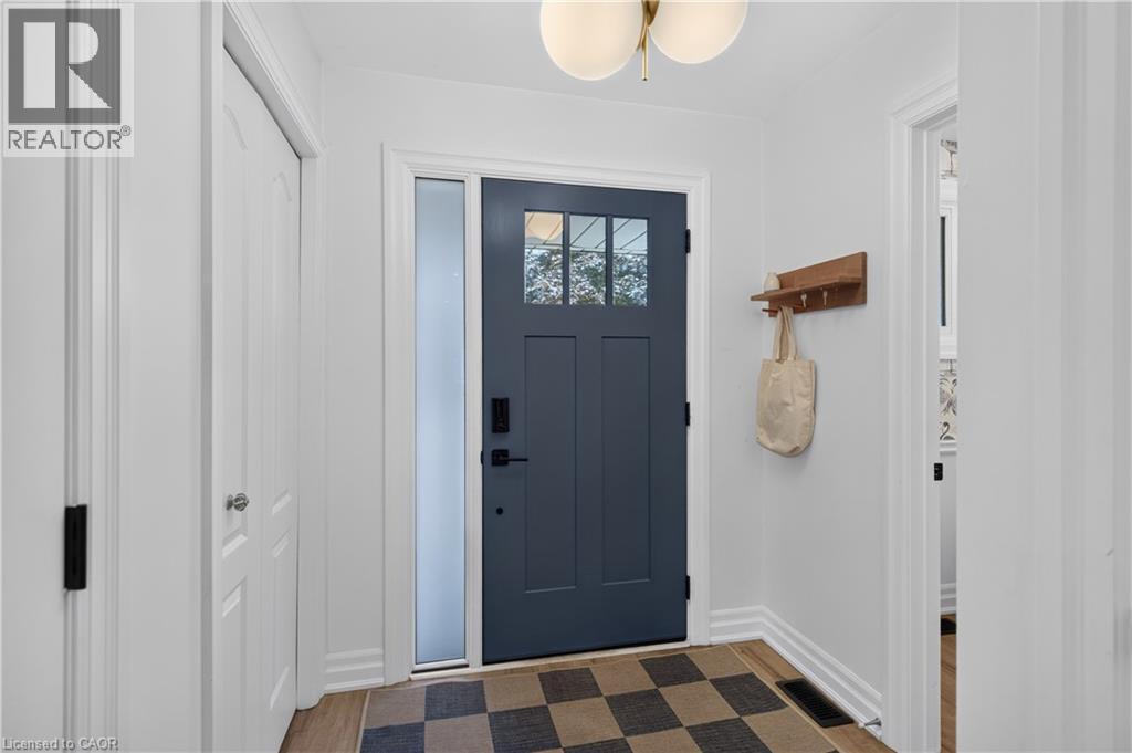 171 Golfwood Drive, Hamilton, ON - Indoor Photo Showing Other Room