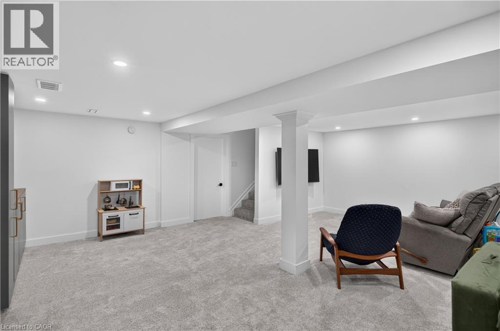 171 Golfwood Drive, Hamilton, ON - Indoor