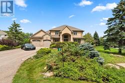 16 SEIFERT COURT  Puslinch, ON N3C 2V4