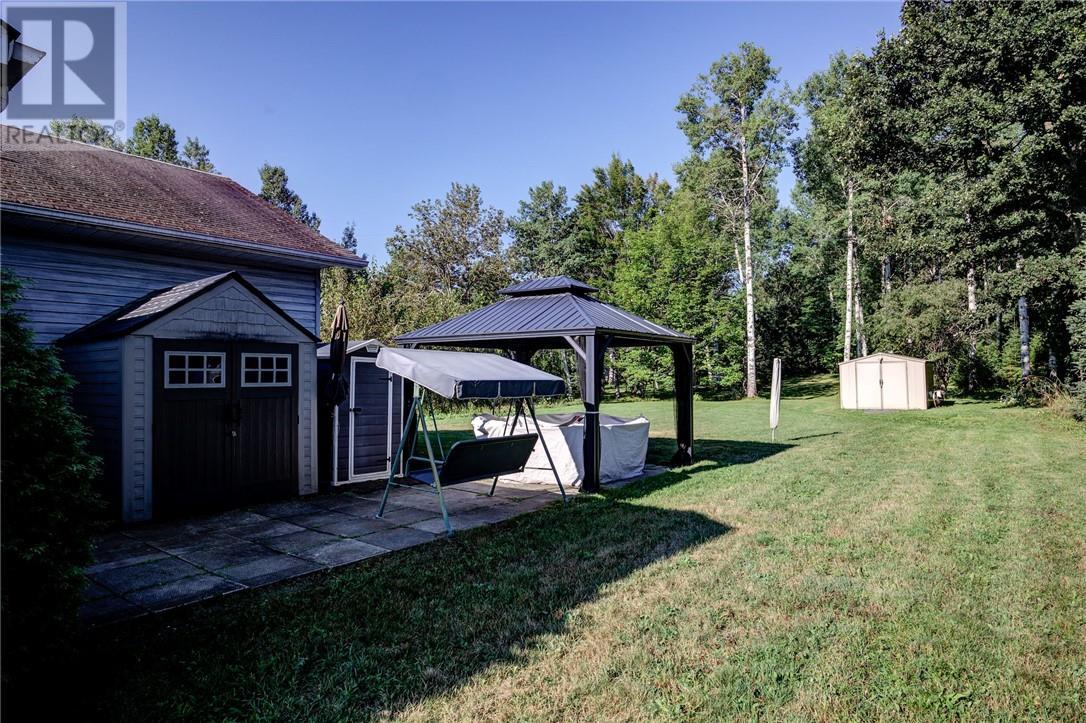 29 Leblanc Street, Whitefish, ON - Outdoor