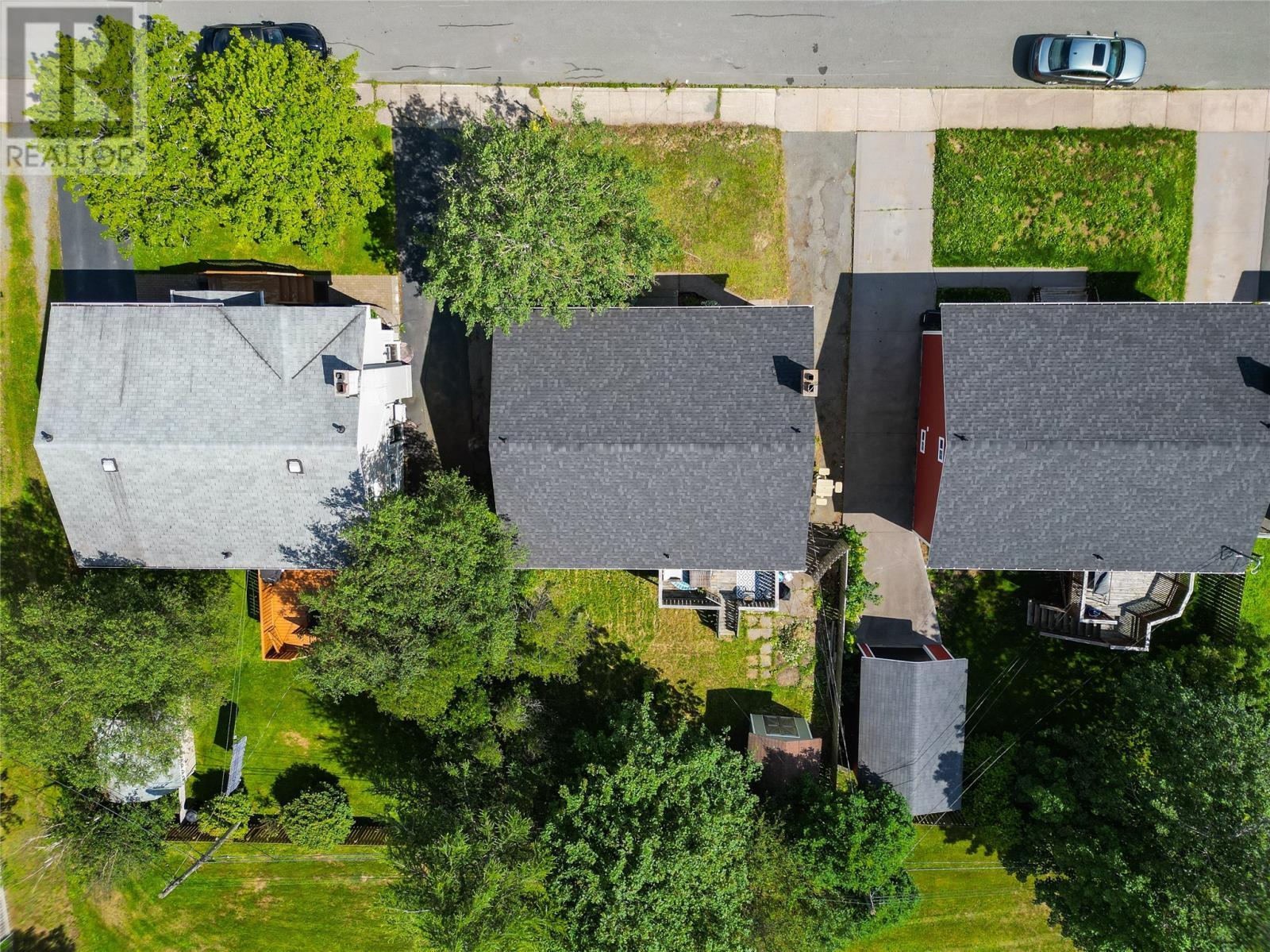 A backyard that opens to something more - 22 Holbrook Avenue, St. John'S, NL - Outdoor