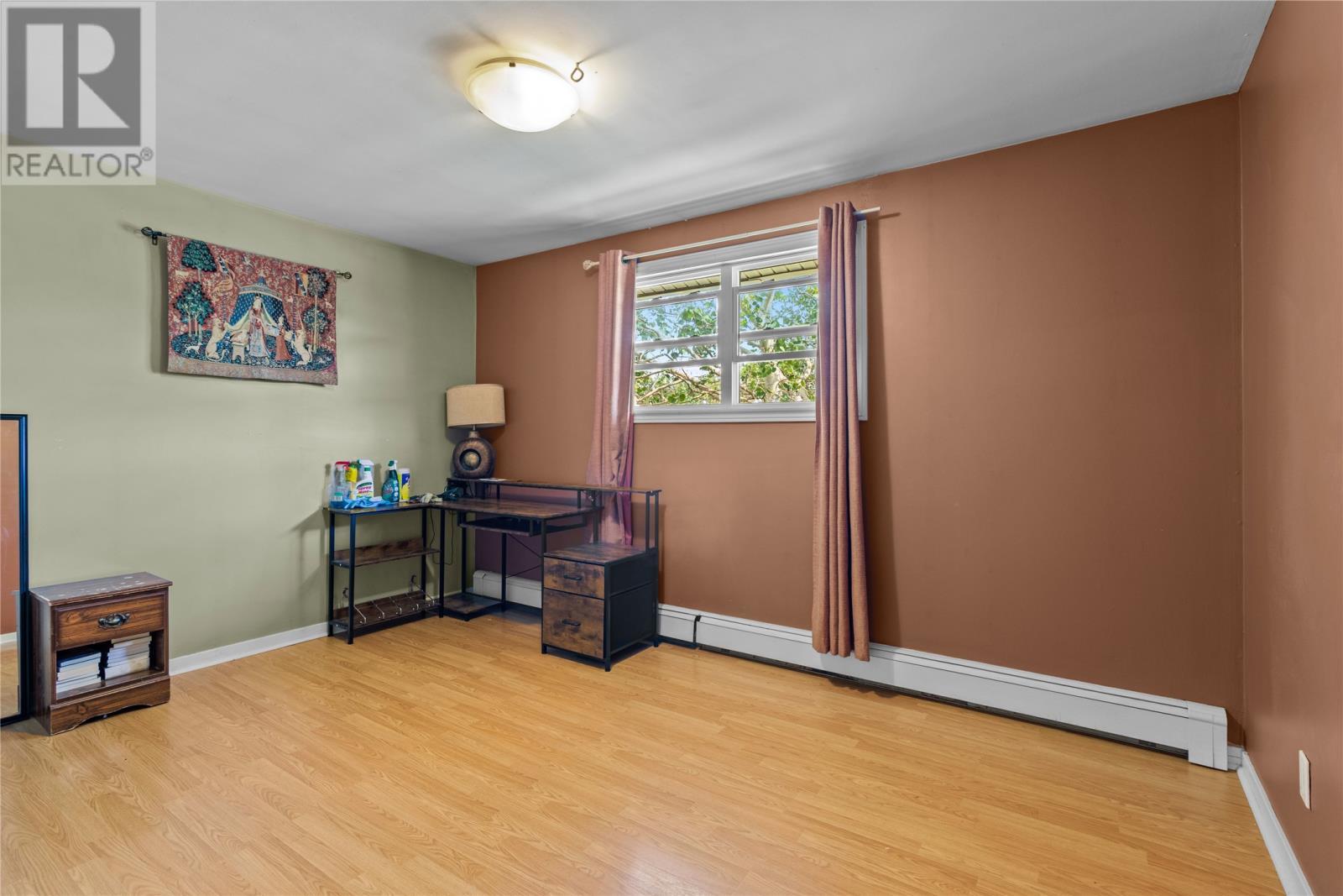 Primary bedroom with generous floor space - 22 Holbrook Avenue, St. John'S, NL - Indoor