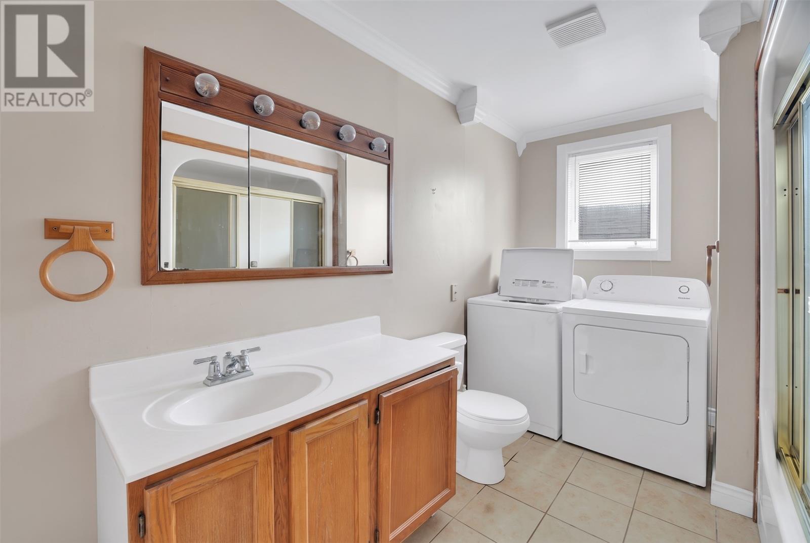 26 Lloyd Crescent, St. John'S, NL