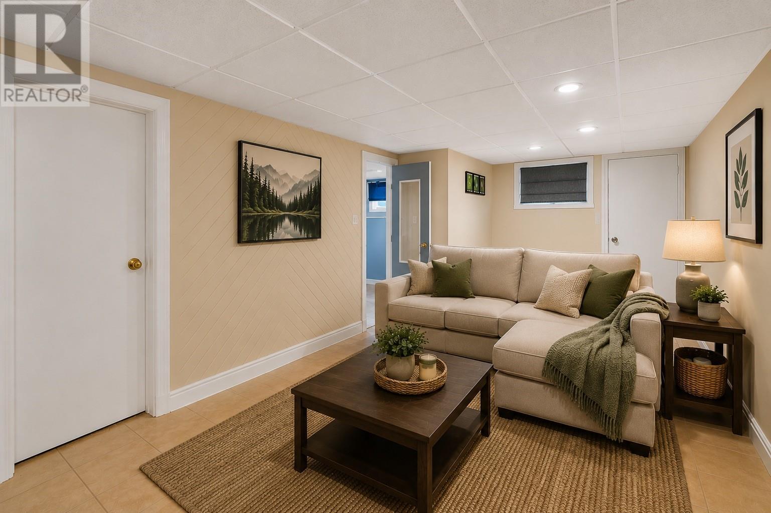 26 Lloyd Crescent, St. John'S, NL